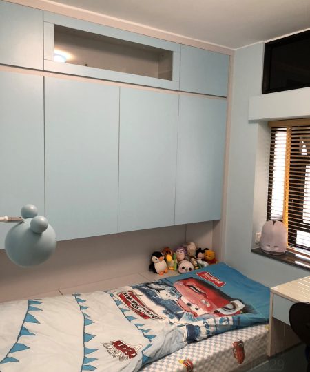 客人在睡房的訂造傢俬有: 睡房/ 床/ 地台床/ 榻榻米/ 油壓床/ 睡房貯物櫃/ 床側櫃