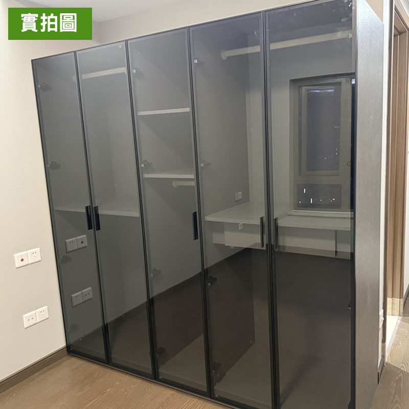 衣櫃實拍圖