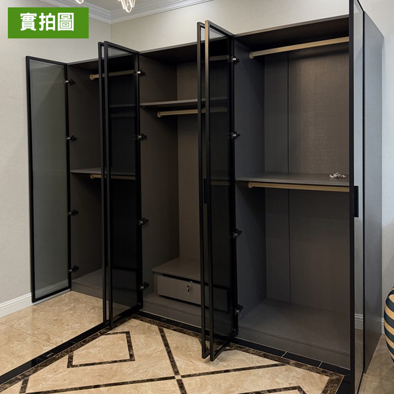 衣櫃實拍圖