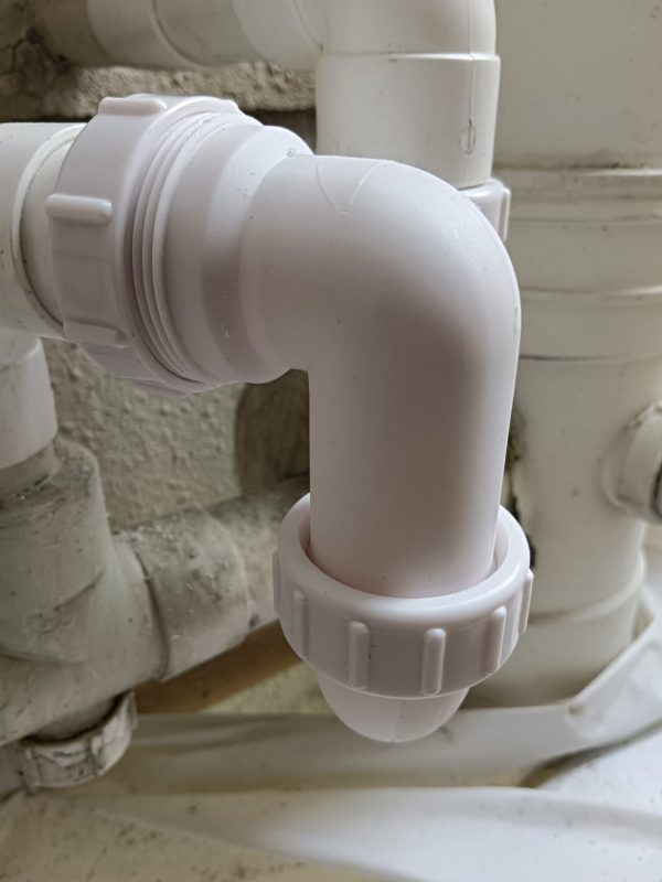 企缸加隔氣杜絕臭味！簡單一個步驟，可以受惠廿年！