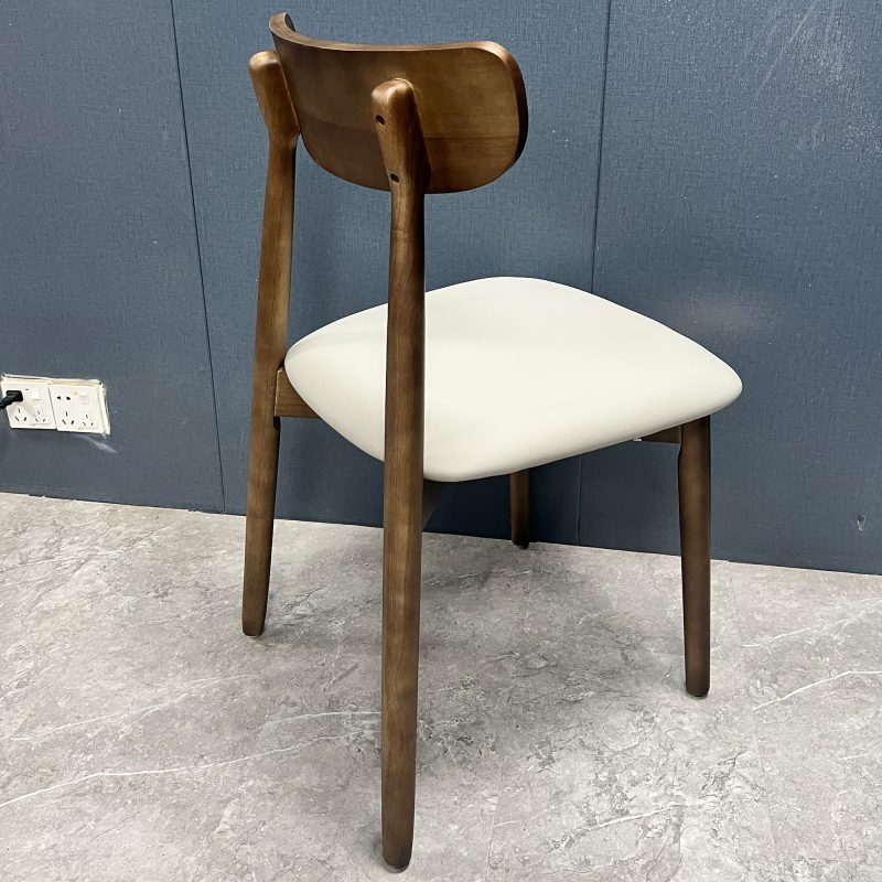 工廠實拍圖：4張羊角椅