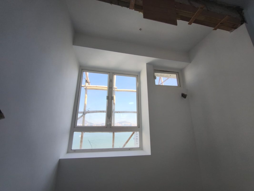 城市花園全屋剷底批灰油油完成！