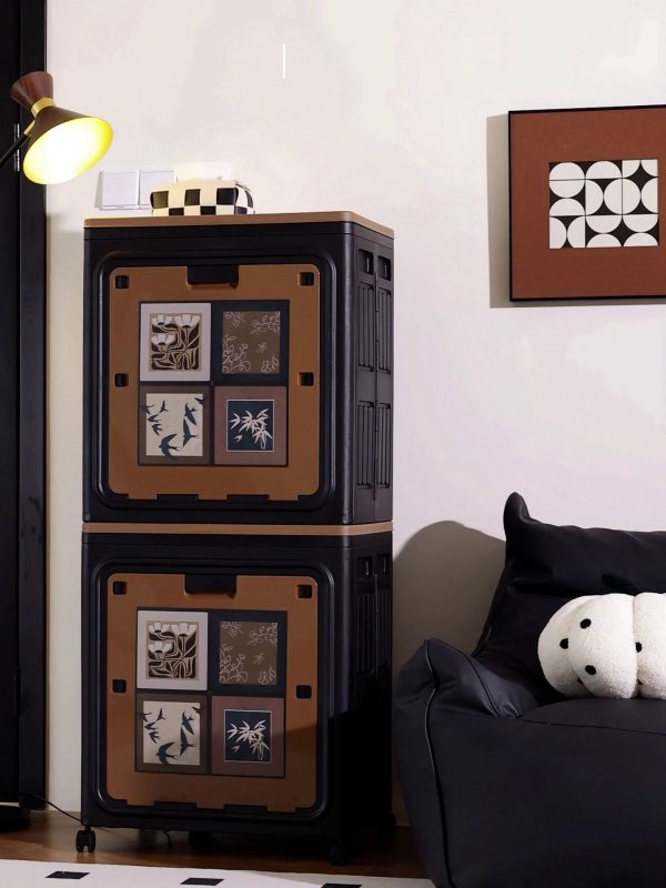 上下有卡位，可以穩穩咁疊埋，用兩個、三個都得，自由組合，啱晒香港屋企唔同空間需要。